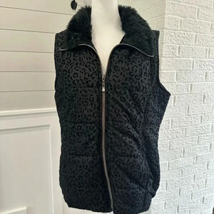 Super Cute!‎ Casual Identity Black Vest w / Fur Collar Size M